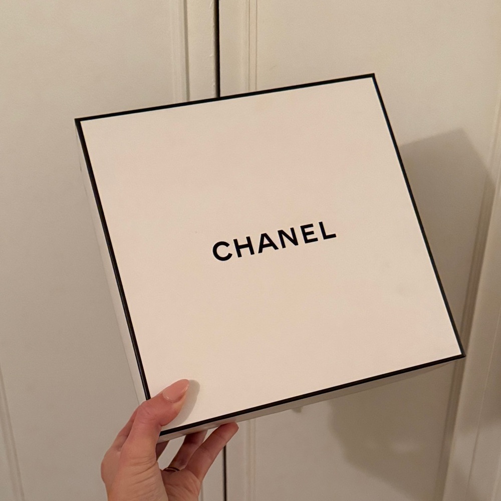 CHANEL Classic White Gift Box